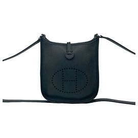 Borsa a spalla mini pochette Evelyn TPM in pelle Epsom nera di Hermès Nero