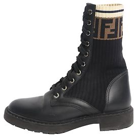 Fendi Schwarze FF Stiefeletten - Größe EU 36 Schwarz