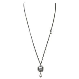 Collier Pendentif en Argent Chanel Coco Mark Argenté