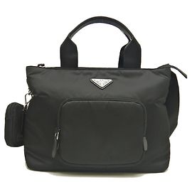 Bolsa tote de nylon acolchoado Prada Preto