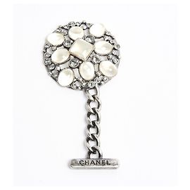 Chanel Gripoix Charm per Borsa in Metallo Argento e Vetro Argento
