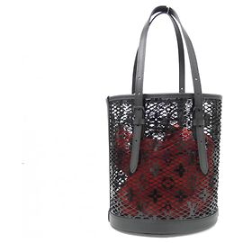 Sac à main seau PM Monogram en dentelle Louis Vuitton M20352 Noir