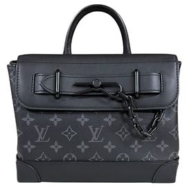 Bolsa Monogram Eclipse Louis Vuitton Preto