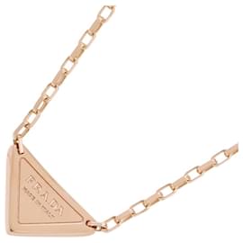 Collar Péndulo Mini Triángulo Prada en Oro Rosa de 18K Otro