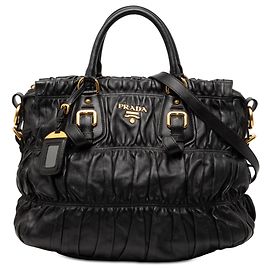 Bolso Prada Gaufre de Nappa Negro Negro