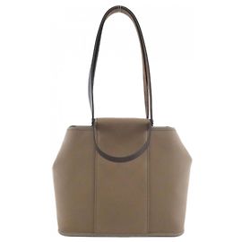 Bolso Hermès Cabag PM Beige Gris pardo