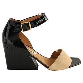 Acne Tacones negros Negro