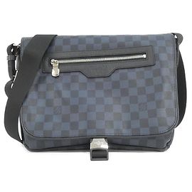 Bolso de Hombro Matchpoint Damier Cobalt de Louis Vuitton Negro Azul
