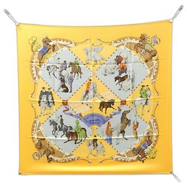 Lenço de seda MUSEE VIVANT DU CHEVAL CHANTILLY da Hermès Laranja