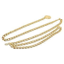Cinturón de triple cadena Chanel Rue Cambon París Dorado