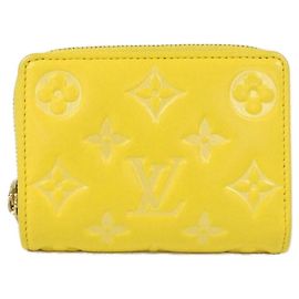Lou Coussin Geldbörse Louis Vuitton Gelb
