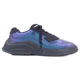 Prada Sneaker Blau