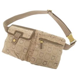 Bolsa de Lona Gancini da Salvatore Ferragamo Bege