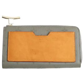 Louis Vuitton Grey wallet Grey