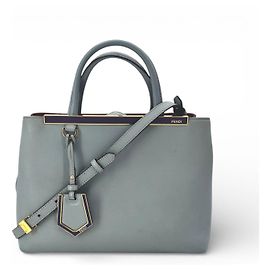 Fendi Bolsa tote 2 Jours em couro azul claro petite com alça de ombro Azul
