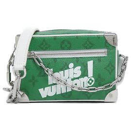 Louis Vuitton Monogram Mini Soft Trunk Schultertasche Grün Hellgrün