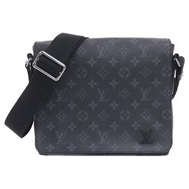 Sac à épaule District PM Monogram Eclipse de Louis Vuitton Noir