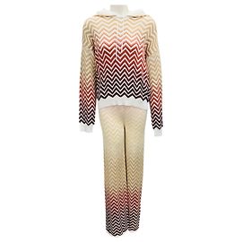 Top e Calças de Tricô com Padrão Zig Zag Multi da Missoni Multicor
