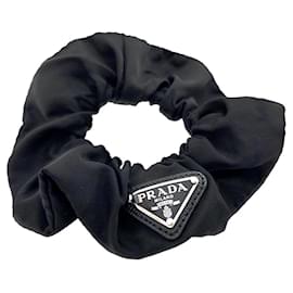 Elastico per capelli Prada Triangle Nero