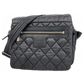 Borsa a Spalla in Nylon Nero Chanel Coco Cocoon Nero