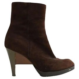 Yves Saint Laurent Botas marrones Castaño