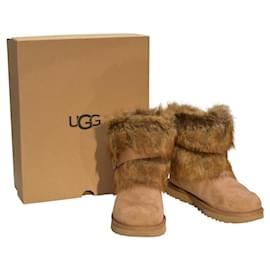UGG Australia 1122513 Stivali in shearling con risvolto in pelliccia sintetica Castagno | Donna US 10 EU 41 | Confezionato Cammello