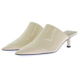 Filippa K Mules crème vernis à talons Beige