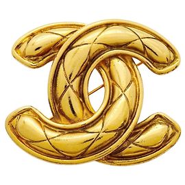 Spilla Matelassé Coco Mark di Chanel D'oro
