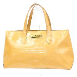 Louis Vuitton Wilshire Monogram Vernis PM Beige