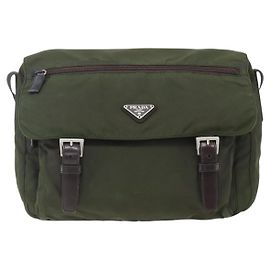 Bolsa Mensageiro com Aba de Duas Fivelas Prada Tessuto Grande Caqui
