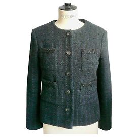 CHANEL UNIFORM Petite black and blue tweed jacket size 38 EXCELLENT CONDITION Black Navy blue