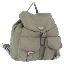 PRADA Rucksack aus grauem Nylon mit silberner Authentizität 165573 Braun Silber