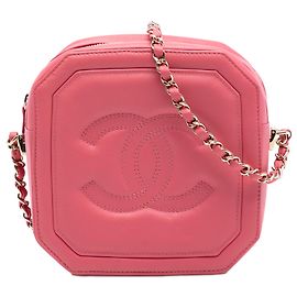 Estojo para câmera em couro de bezerro rosa CC da Chanel Rosa