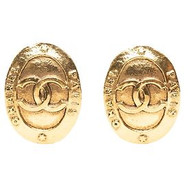 Orecchini Ovali Coco Mark di Chanel in Oro D'oro