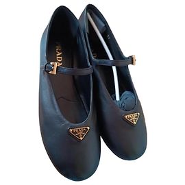 Ballerines Prada en cuir noir Noir