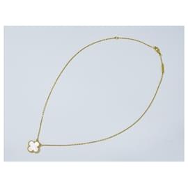 Van Cleef & Arpels Yellow Gold Vintage Alhambra 18k Yellow Pendant Necklace Gold Golden