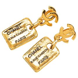 Boucles d'oreilles clips en métal doré vintage Chanel Doré