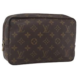 LOUIS VUITTON Monogram Trousse Toilette 23 Clutch Bag M47524 LV Auth bs33095 Monogram