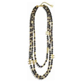 Collana dichiarativa extra lunga in specchio nero e oro 4 CC a 3 fili Chanel 16S Nero D'oro Gold hardware