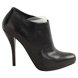 Dior Botas de cuero negro Negro