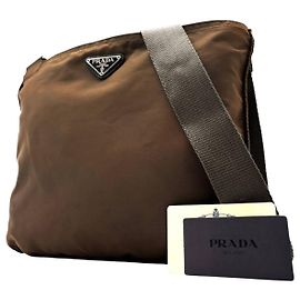 Bolsa pequena transversal de nylon tessuto logo marrom Prada Marrom