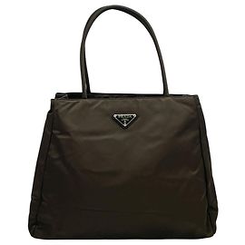 Bolsa de ombro em nylon verde exército com logo Prada Caqui