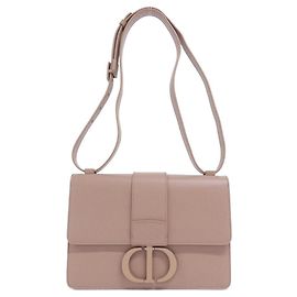 Bolsa de Ombro em Couro de Bezerro 30 Montaigne Christian Dior Rosa