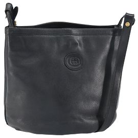 Gucci Bolsa de Ombro de Couro Preta e Dourada Auth bs33277 Preto Dourado