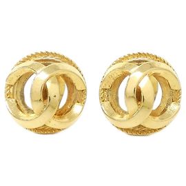 Boucles d'oreilles clips en or Chanel Doré
