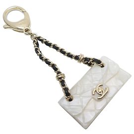 Charm per Borsa Chanel Matelassé in Bianco Bianco