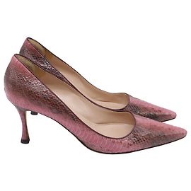 Décolleté in pelle rosa con punta a forma di serpente Manolo Blahnik Rosa