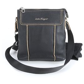 Borsa a tracolla in pelle Gancini di Salvatore Ferragamo Nero