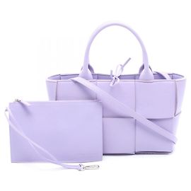 Mini Arco Leder Tote Bag von Bottega Veneta Lila