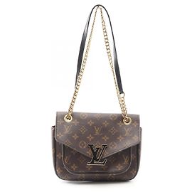 Sac à épaule Passy Monogram en toile enduite Louis Vuitton Marron Noir